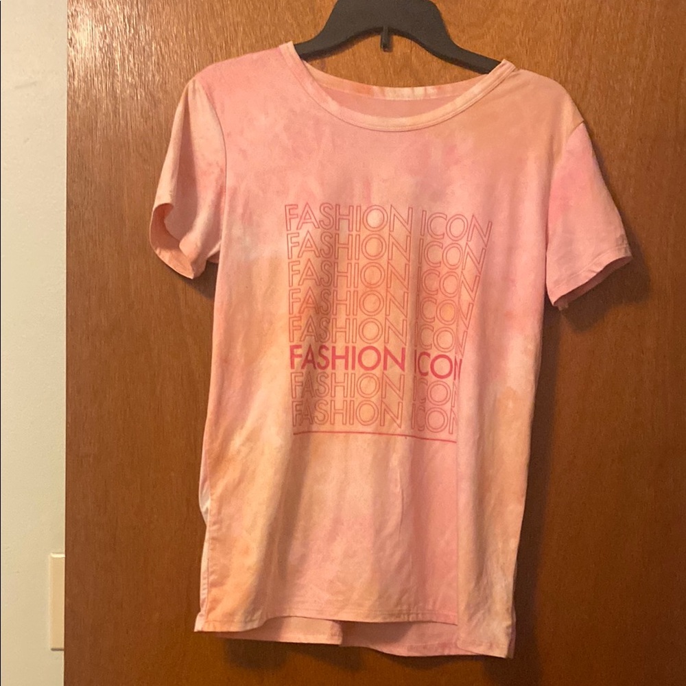 Junior Fashion Icon Pink T-Shirt